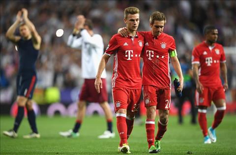 Thong ke Real 4-2 Bayern Ronaldo lai lap ky tich hinh anh